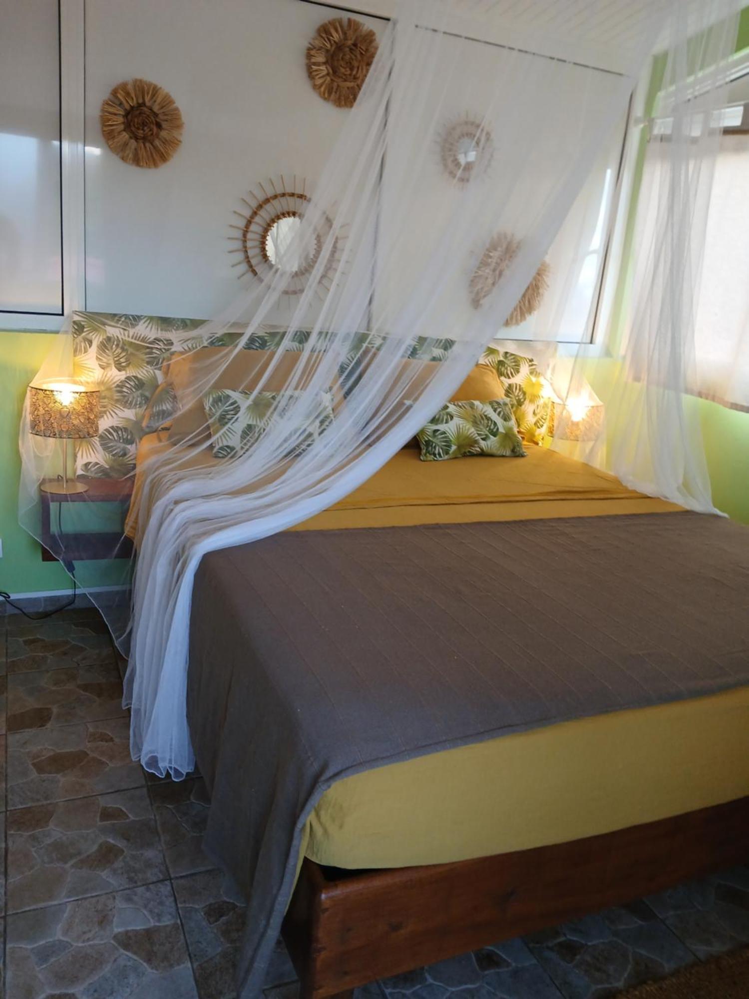 Maisonnette Atypique Au Coeur De La Martinique Riviere-Salee Екстер'єр фото